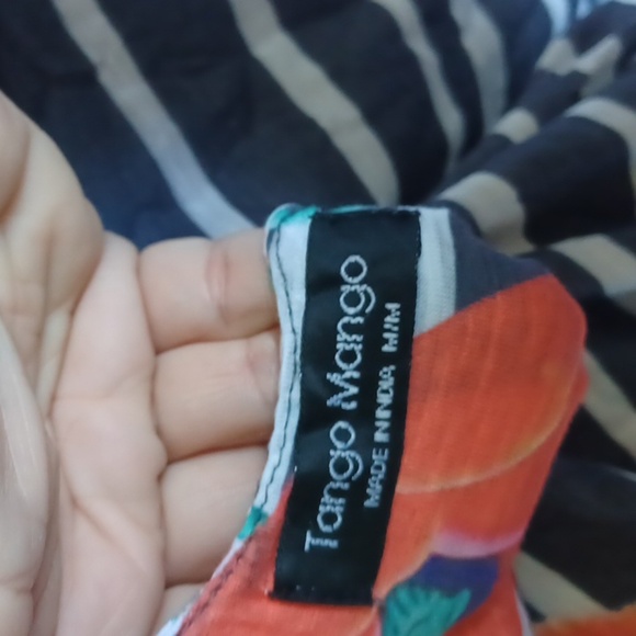 Tango Mango Sleeveless Floral striped Dress - Picture 6 of 7